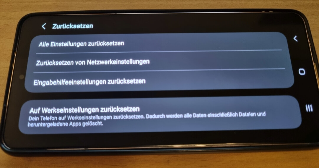 Wie setze ich mein Android-Smartphone auf Werkseinstellungen zurück?